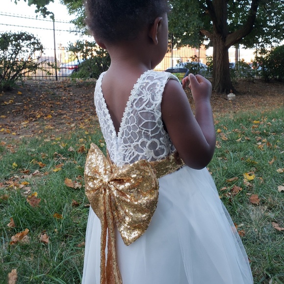Flower girl dress - Picture 3 of 3